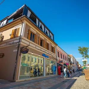 Hostal Terrace & Lounge Bar, Shkodër